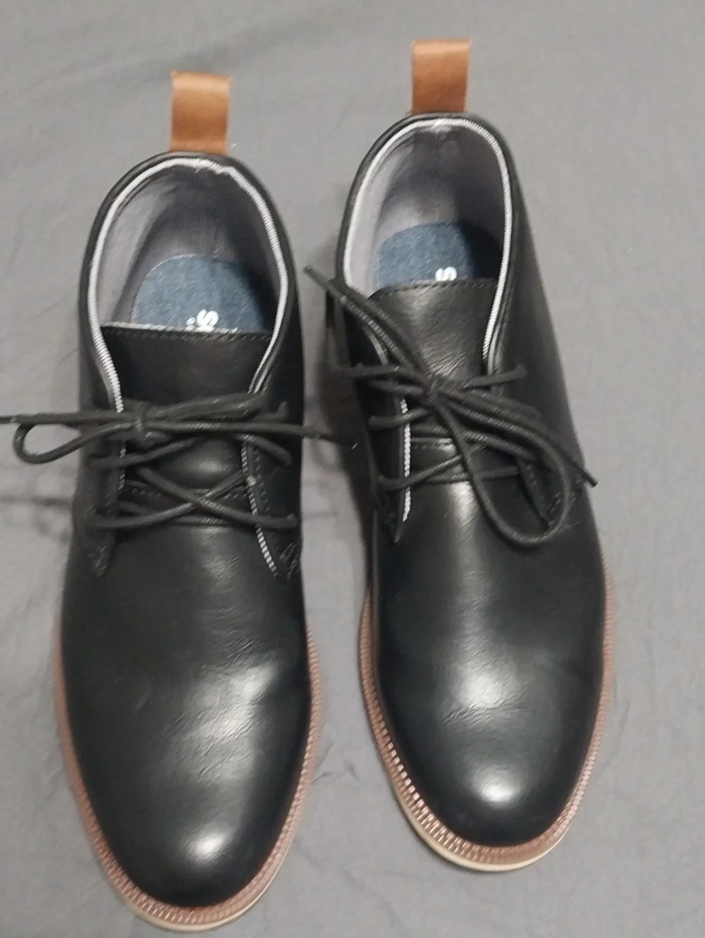 Men's Black Chukka Boots with Brown Trim - Classic Lace-Up